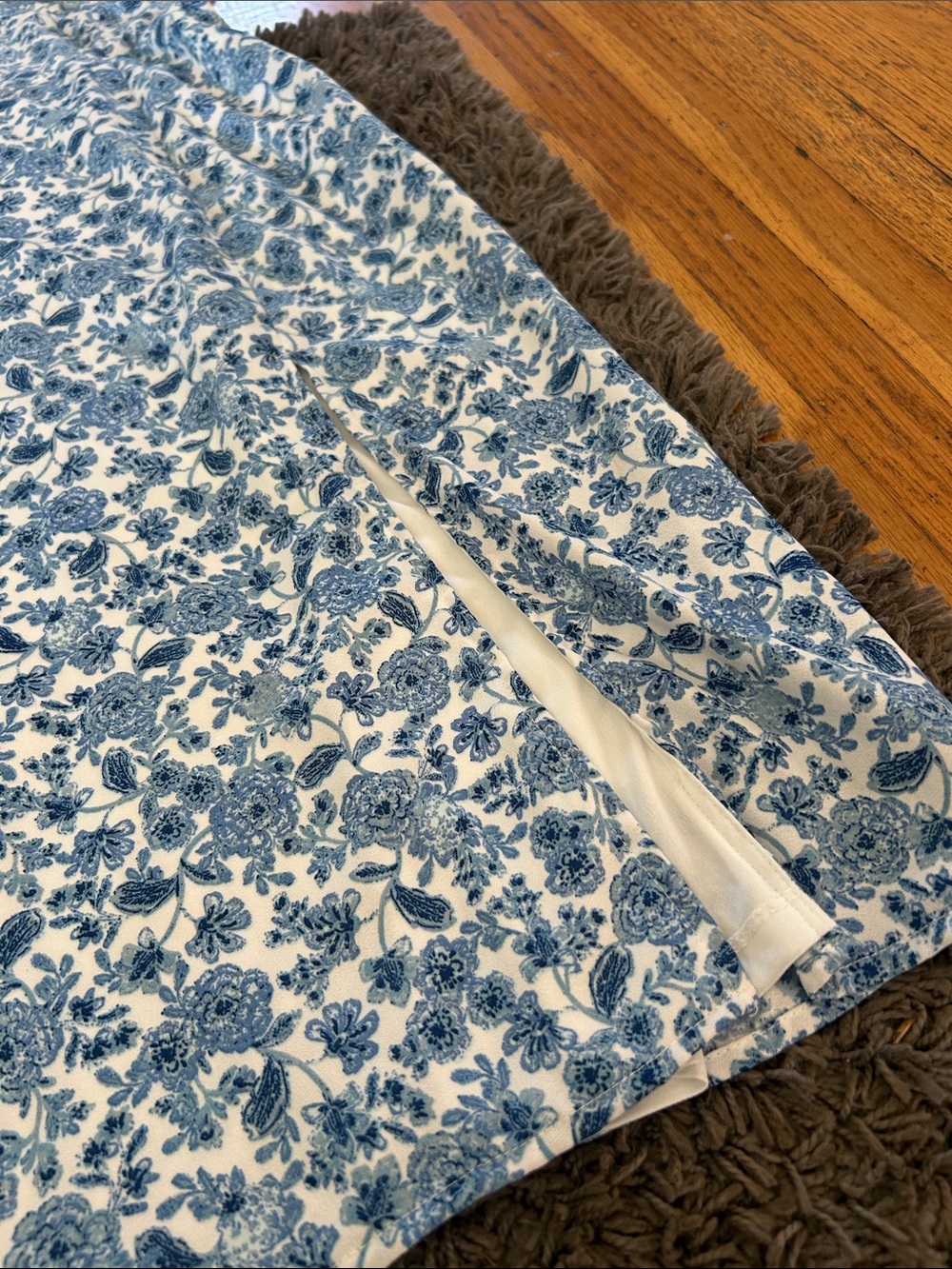 Jessica Simpson Blue Floral Spaghetti-Strap Sundress MIDI Size Medium NWOT - Picture 3 of 9
